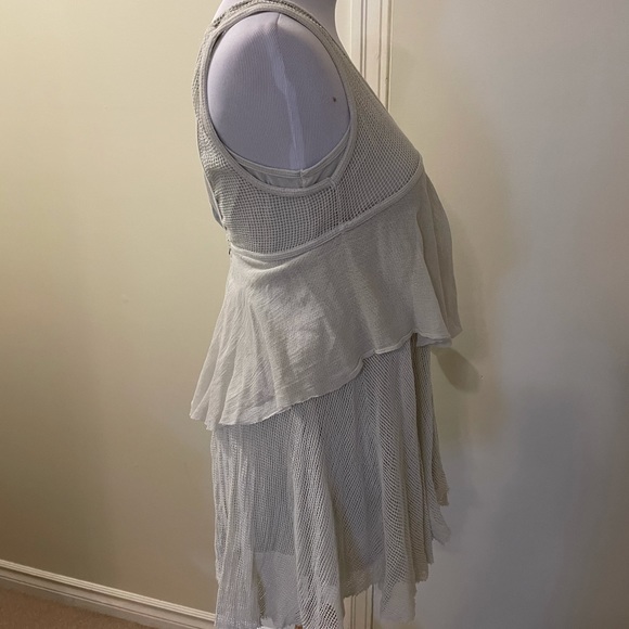 Very cute Seneca Rising double layer tank top - Picture 4 of 11